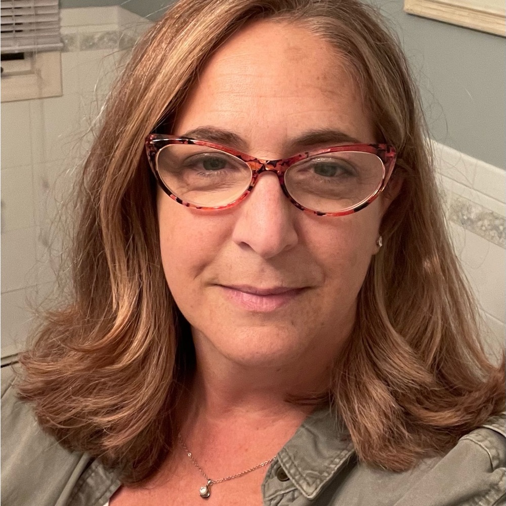 Meet your Posher, Kerri